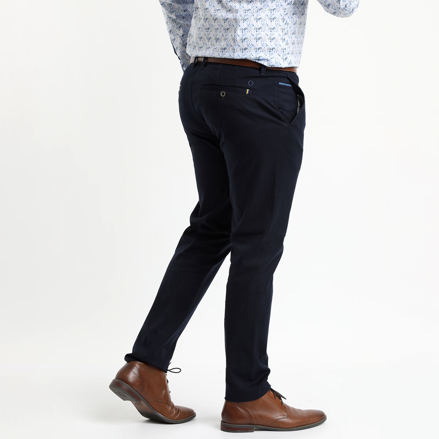Pantalón Gabardina Spandex Frente Plano